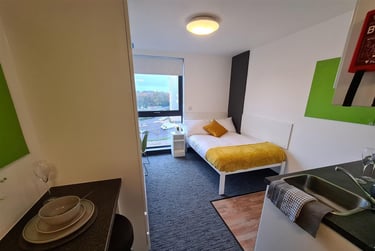 1 bed studio, Pitt St, Newcastle Upon Tyne, Newcastle, NE45SU - Image 3